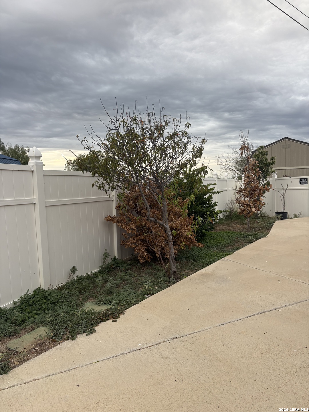 209 Santa Fe Trail Eagle Pass TX 78852