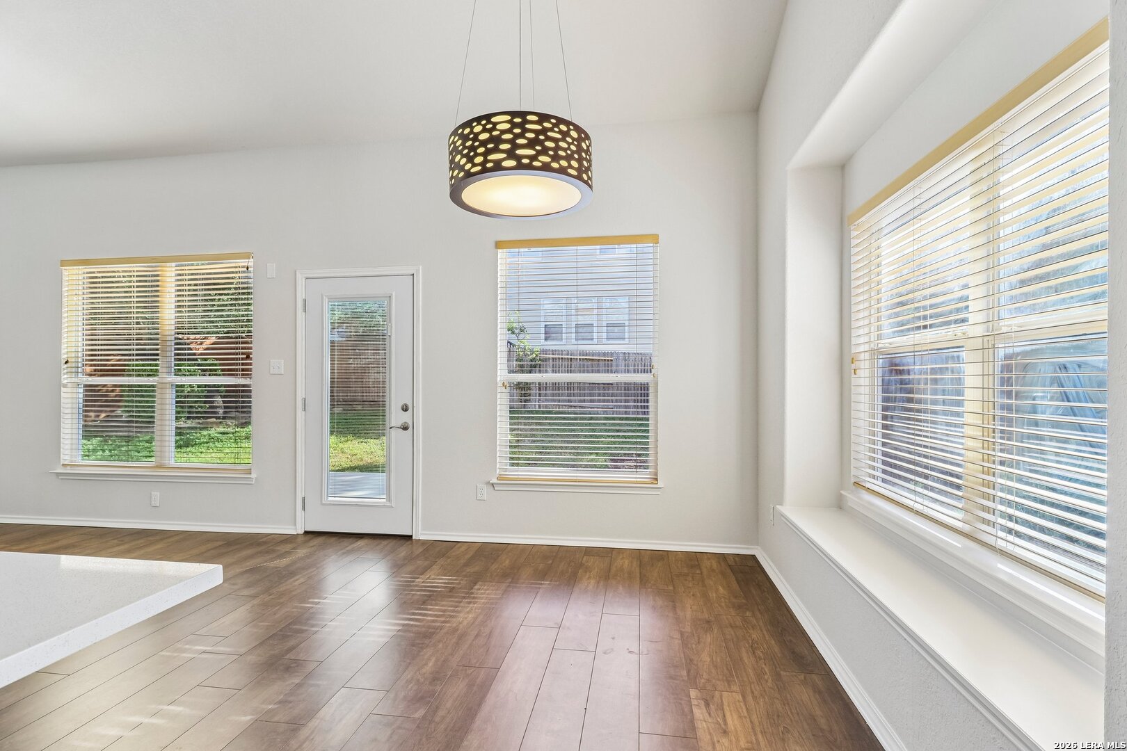 21110 Villa Valencia San Antonio TX 78258