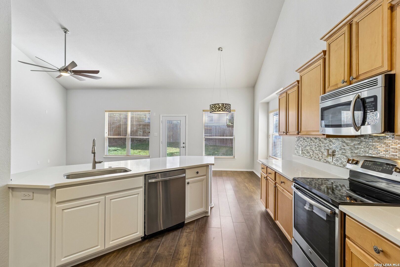 21110 Villa Valencia San Antonio TX 78258