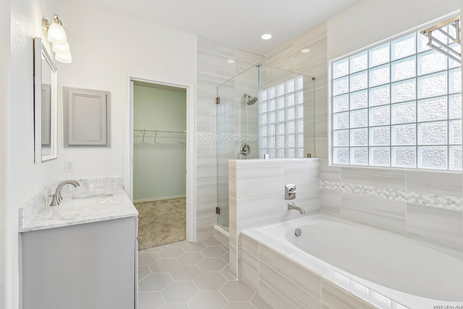 21110 Villa Valencia San Antonio TX 78258