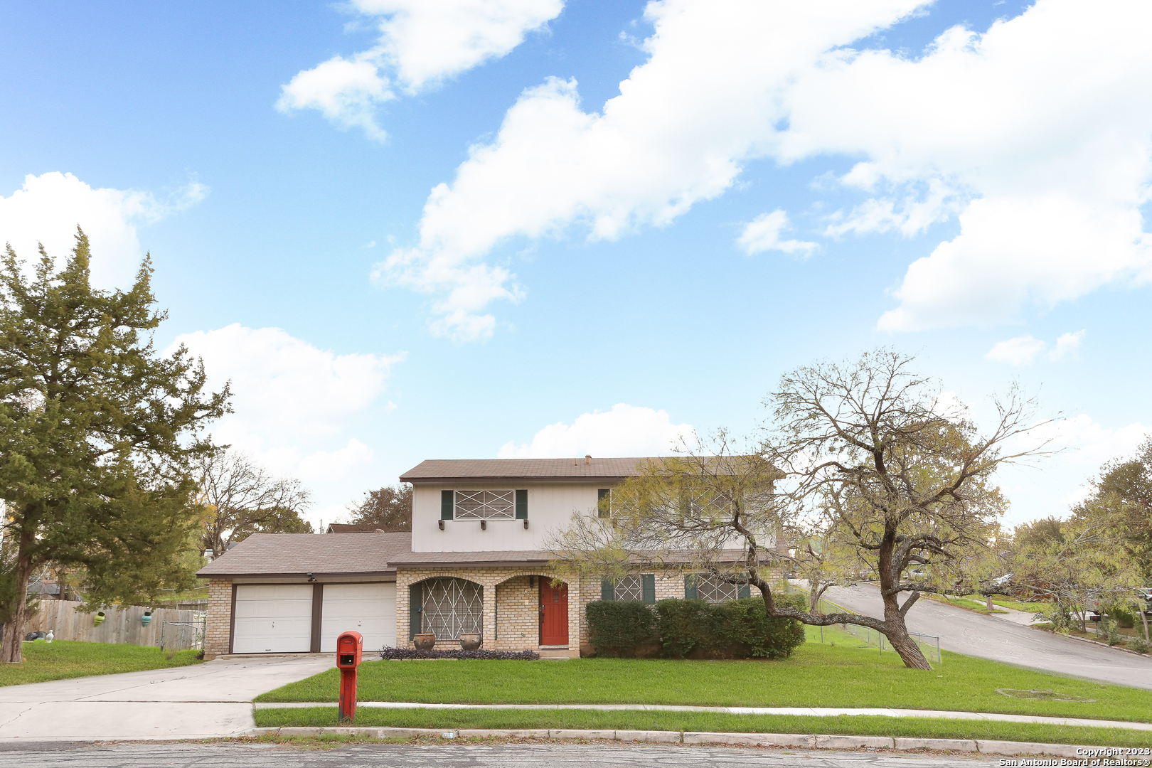 6422 Dove Hill Drive San Antonio TX 78238