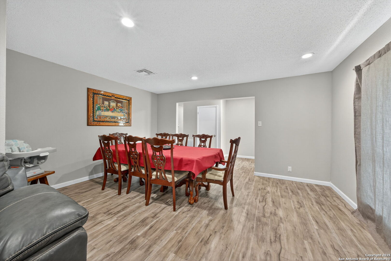 3413 Foxbriar Schertz TX 78108