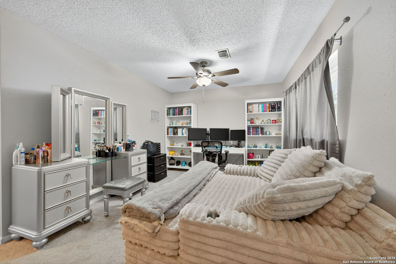 3413 Foxbriar Schertz TX 78108