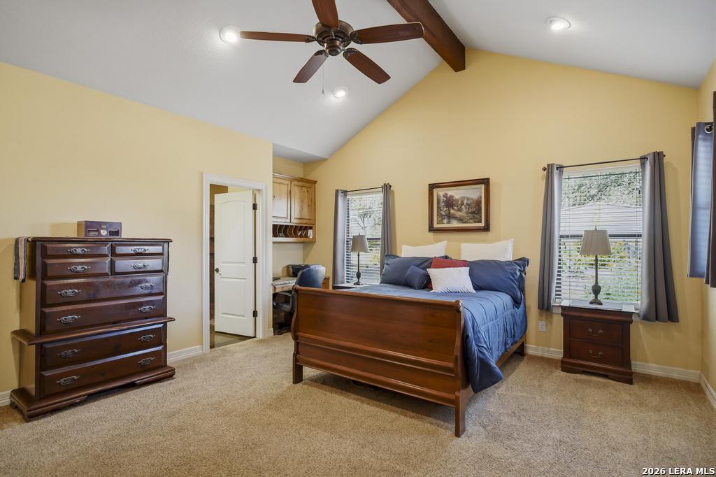 15 Post Oak Road La Vernia TX 78121