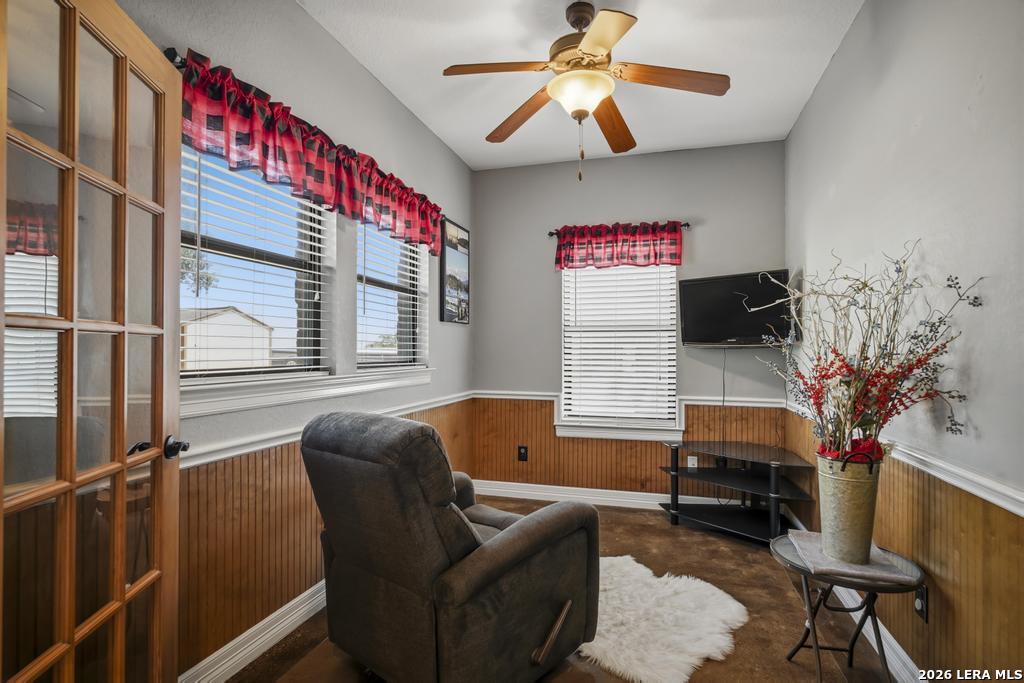 15 Post Oak Road La Vernia TX 78121