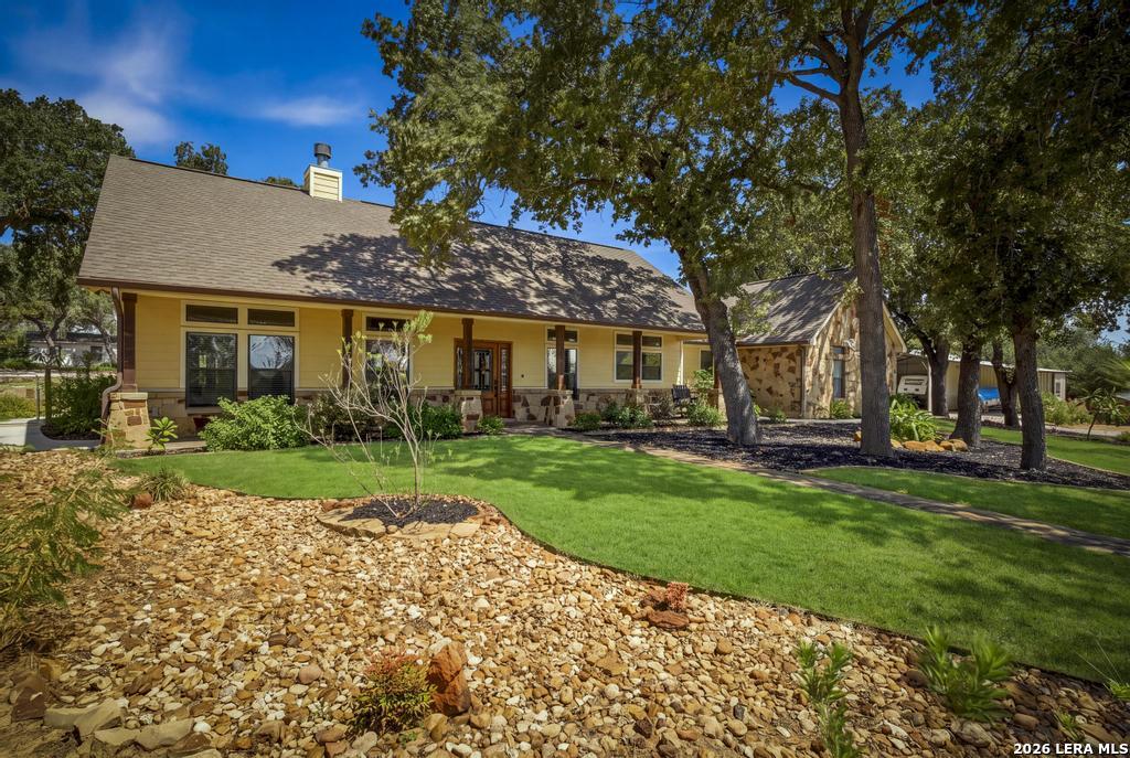 15 Post Oak Road La Vernia TX 78121