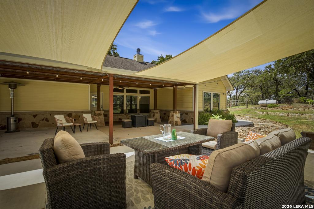 15 Post Oak Road La Vernia TX 78121