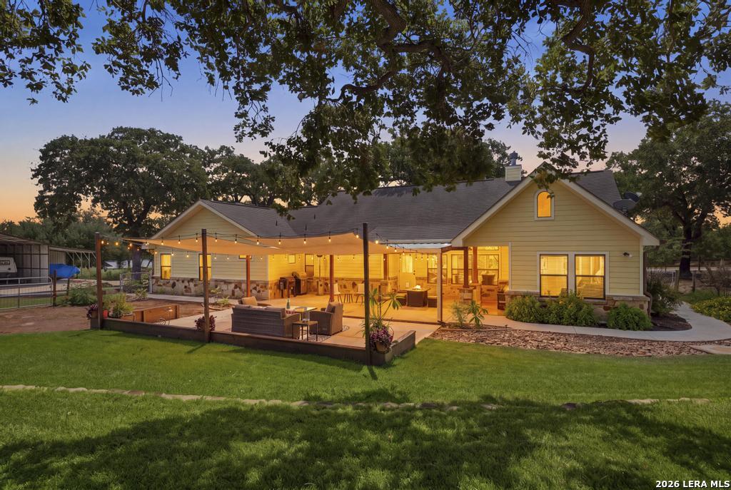 15 Post Oak Road La Vernia TX 78121