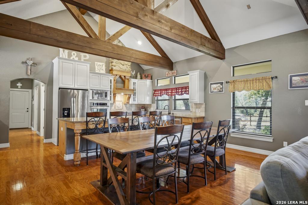 15 Post Oak Road La Vernia TX 78121
