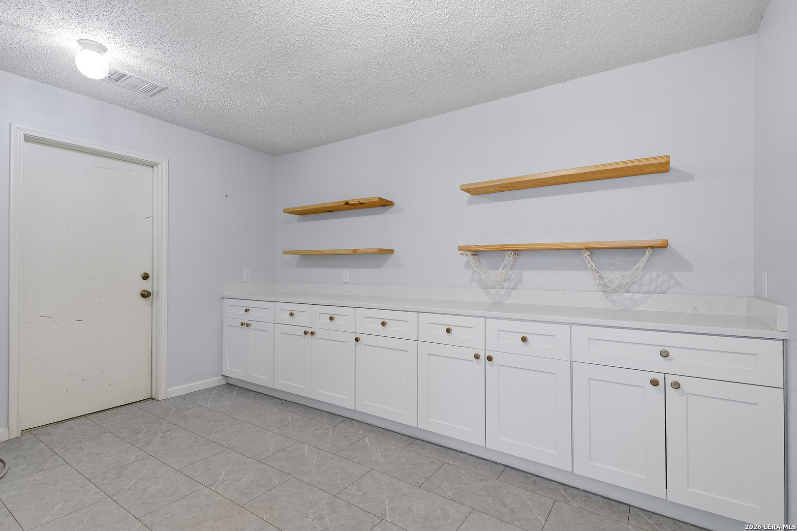 6318 Regency Wood San Antonio TX 78249