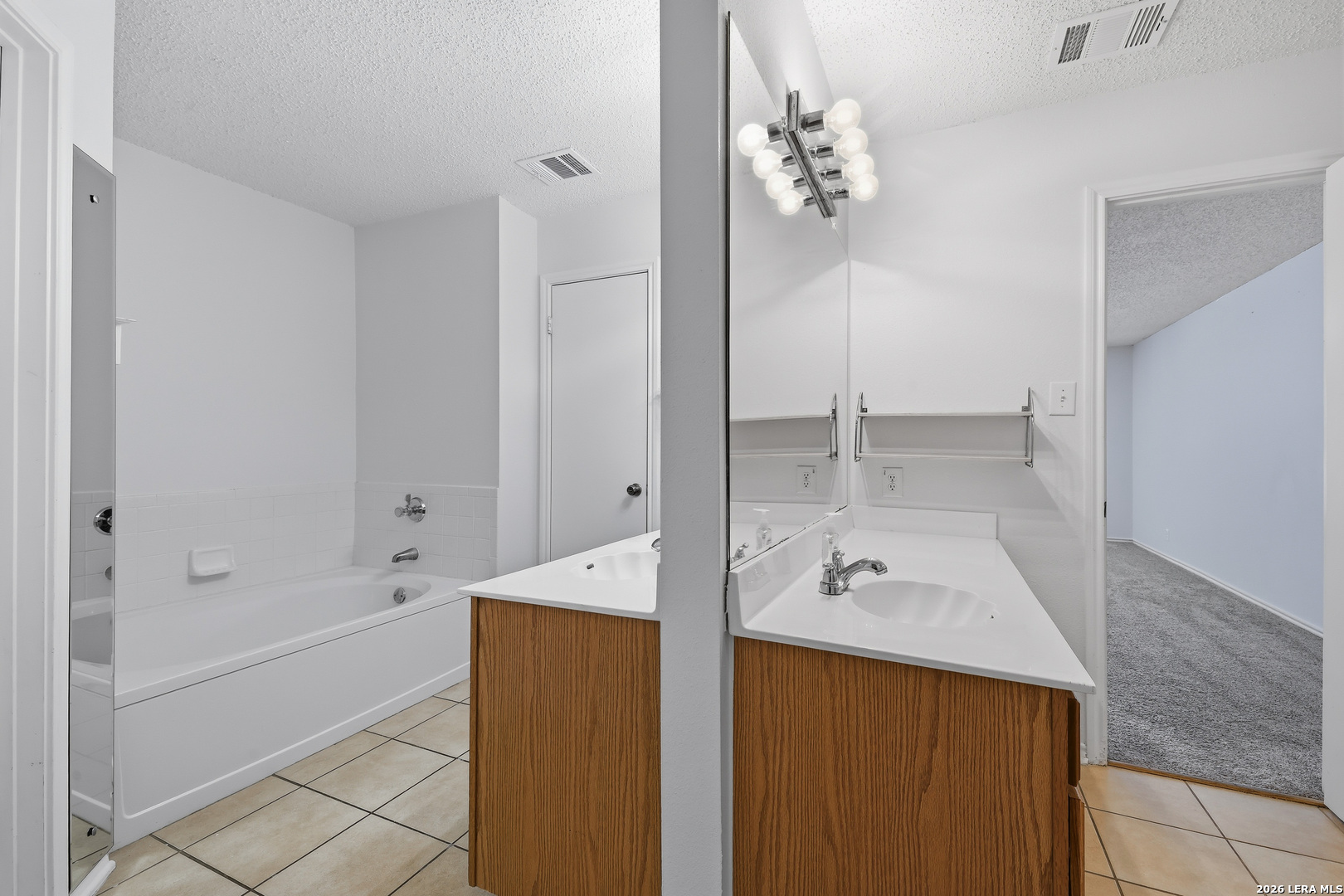 6318 Regency Wood San Antonio TX 78249