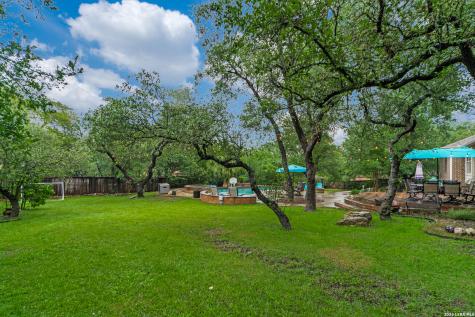 1123 Saddle Horse San Antonio TX 78260