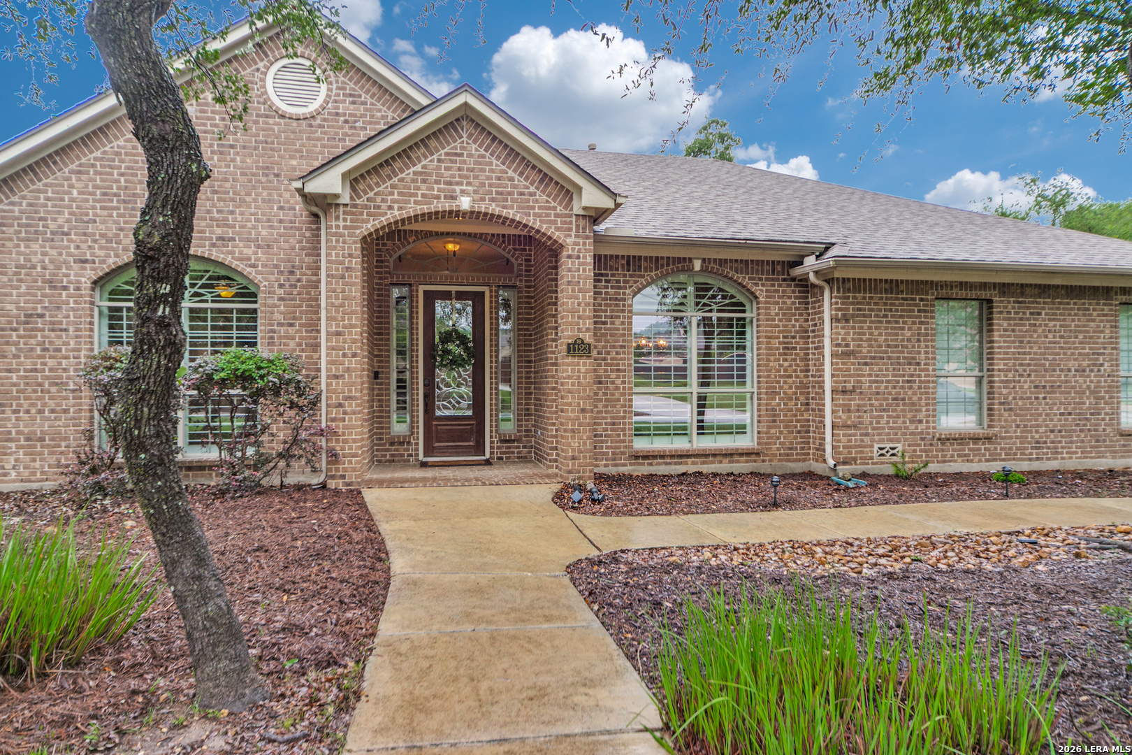1123 Saddle Horse San Antonio TX 78260