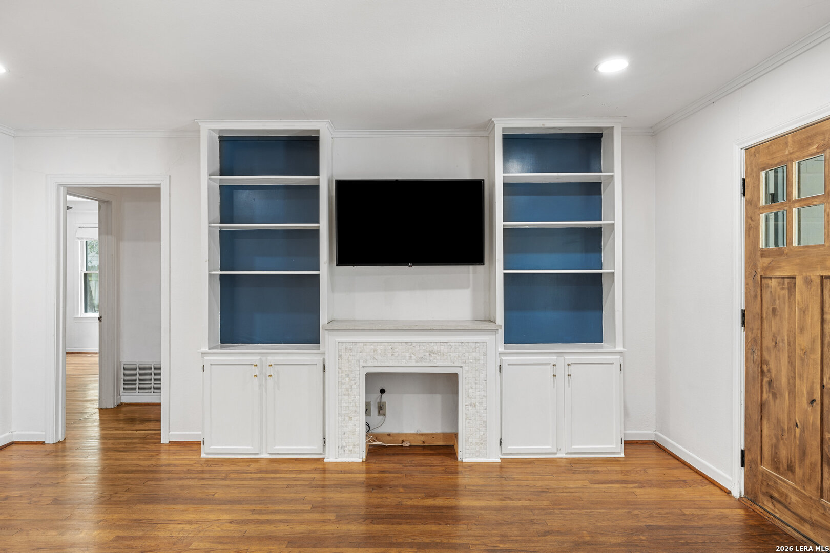 106 W Mulberry Fredericksburg TX 78624