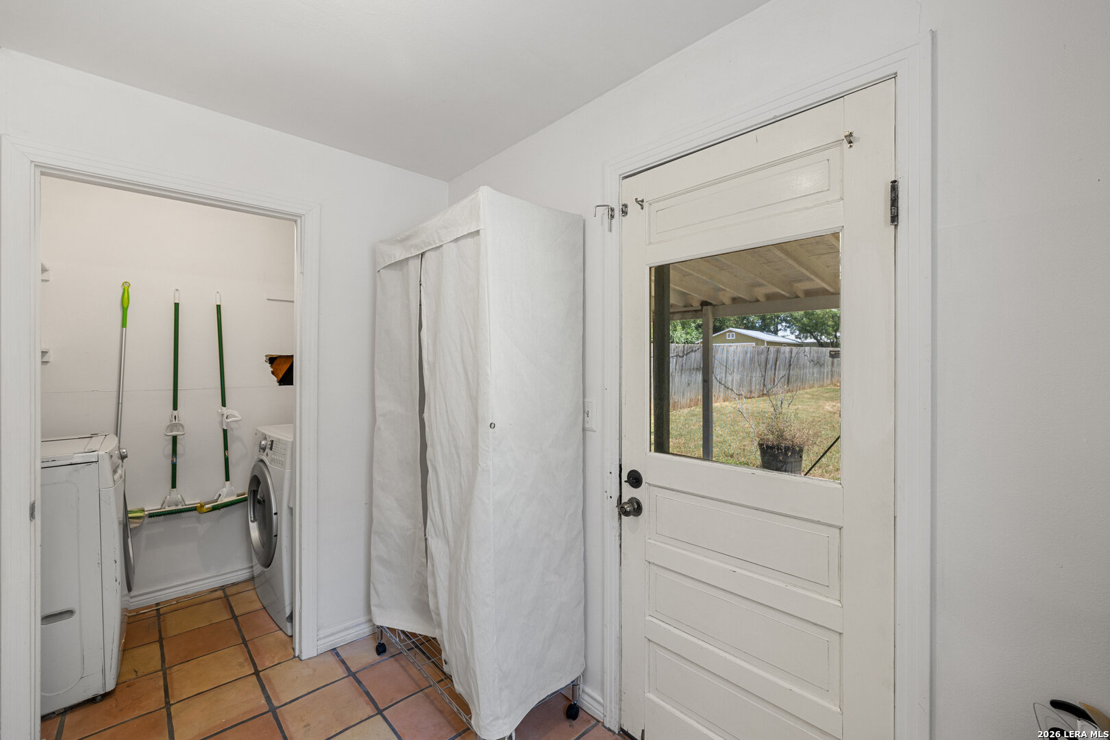 106 W Mulberry Fredericksburg TX 78624