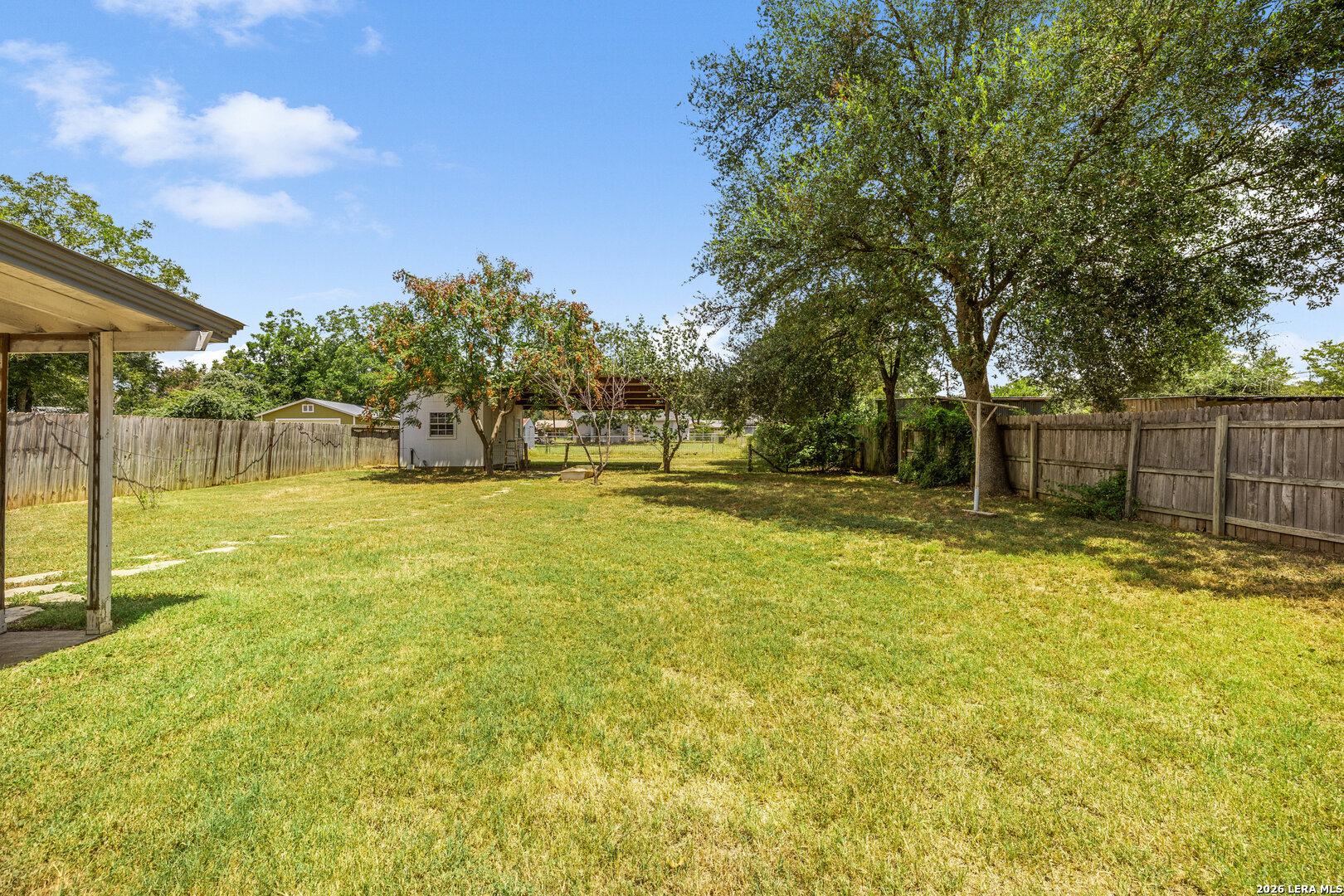106 W Mulberry Fredericksburg TX 78624