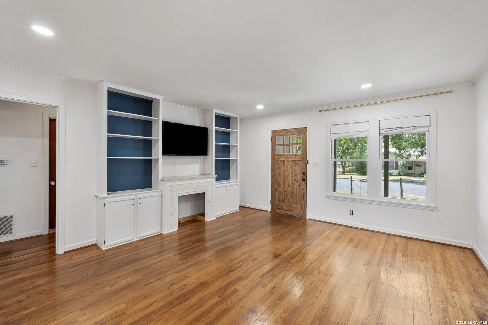 106 W Mulberry Fredericksburg TX 78624