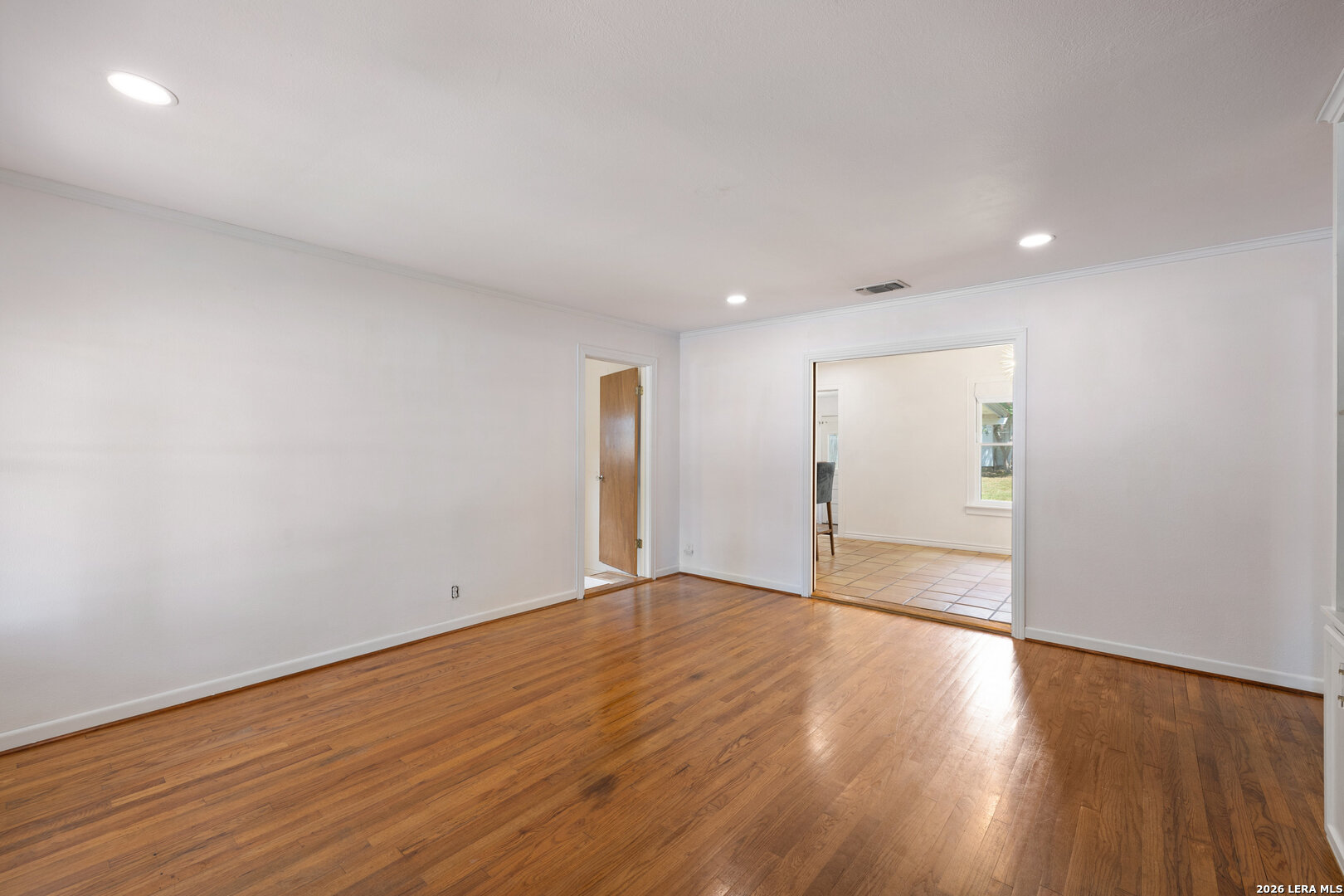 106 W Mulberry Fredericksburg TX 78624