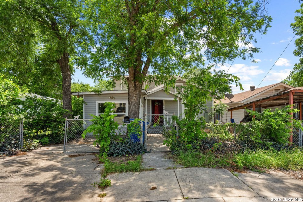 304 Andrews San Antonio TX 78209