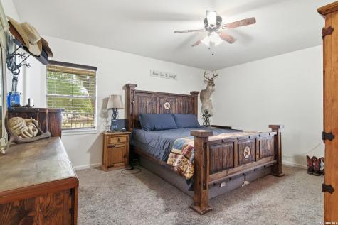 1195 Fm 471 N Castroville TX 78009