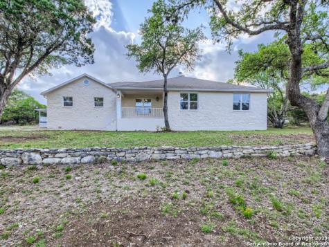 9045 Fox Briar Lane Boerne TX 78006