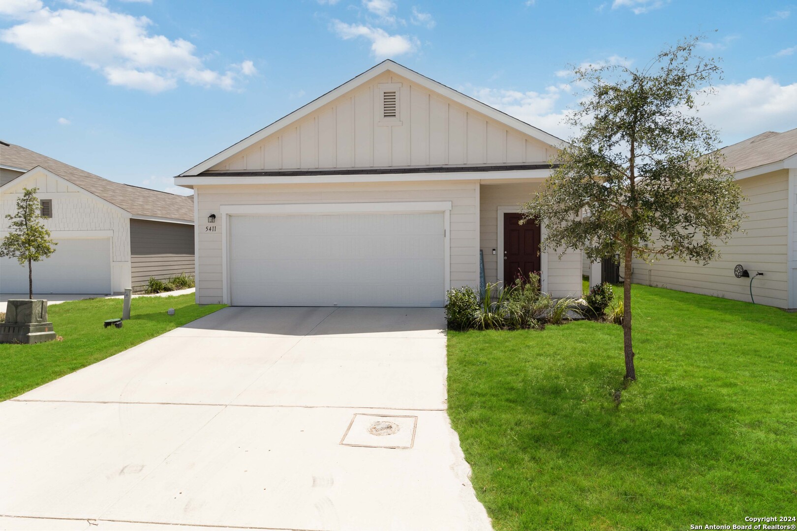 5411 Malakoff Drive Converse TX 78109