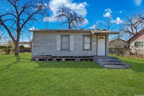 266 / 270 Prospect San Antonio TX 78211