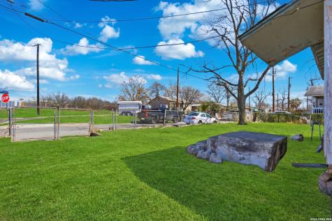 266 / 270 Prospect San Antonio TX 78211