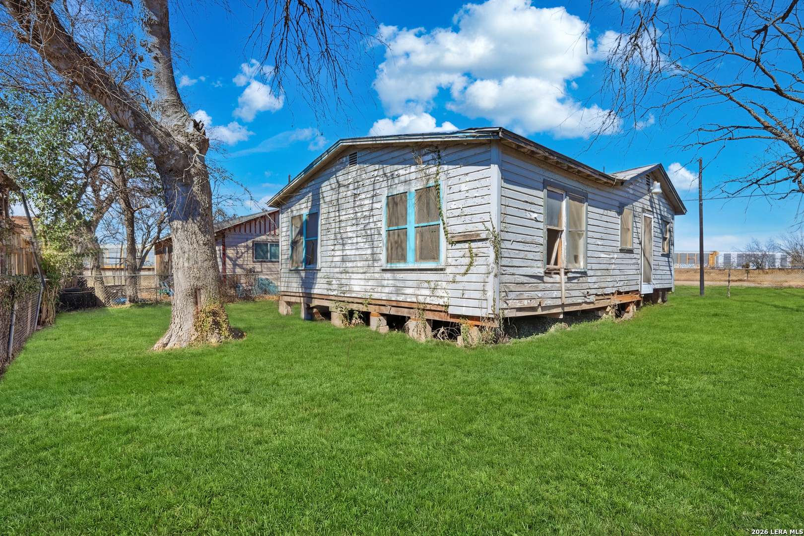 266 / 270 Prospect San Antonio TX 78211