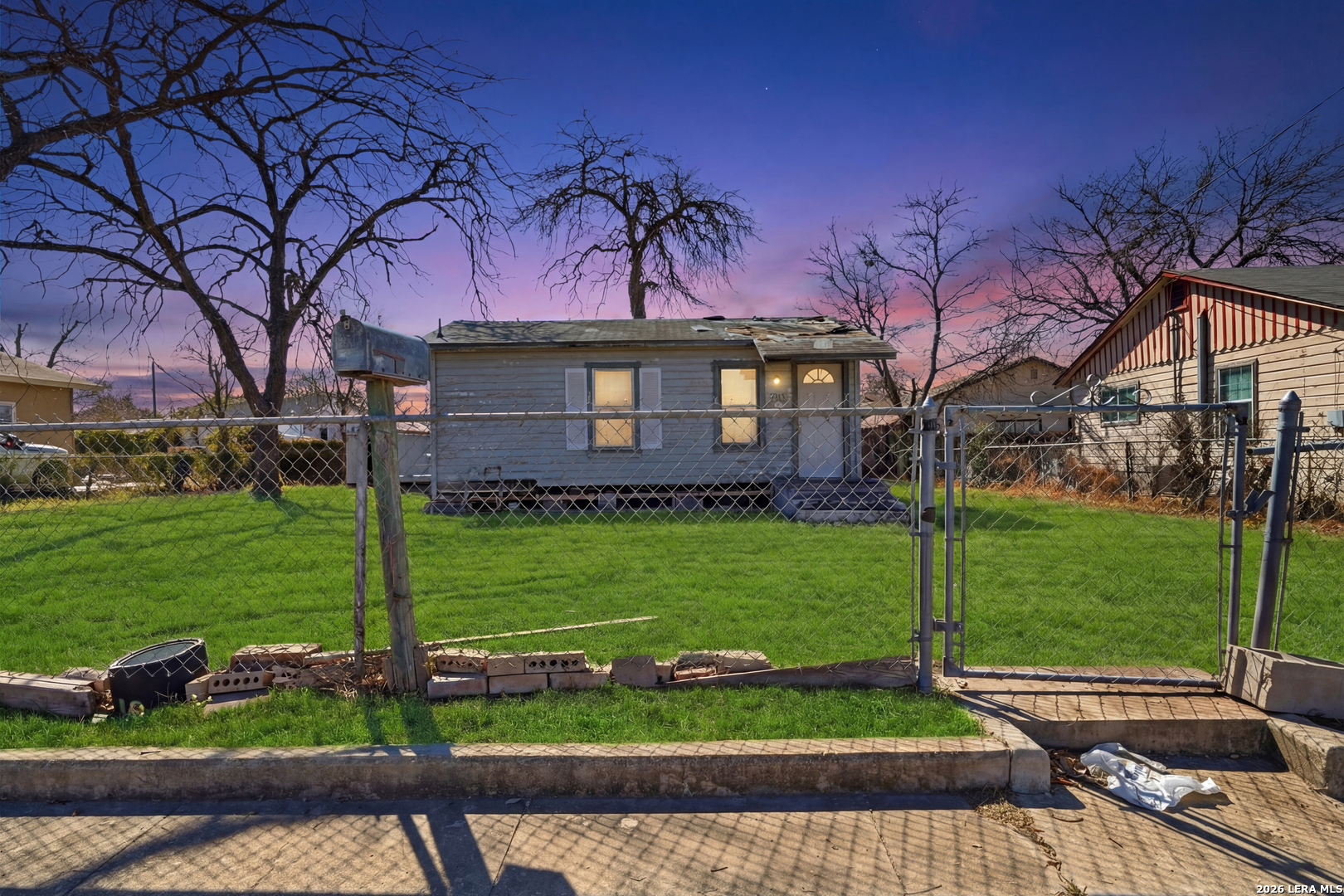 266 / 270 Prospect San Antonio TX 78211