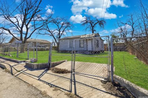 266 / 270 Prospect San Antonio TX 78211