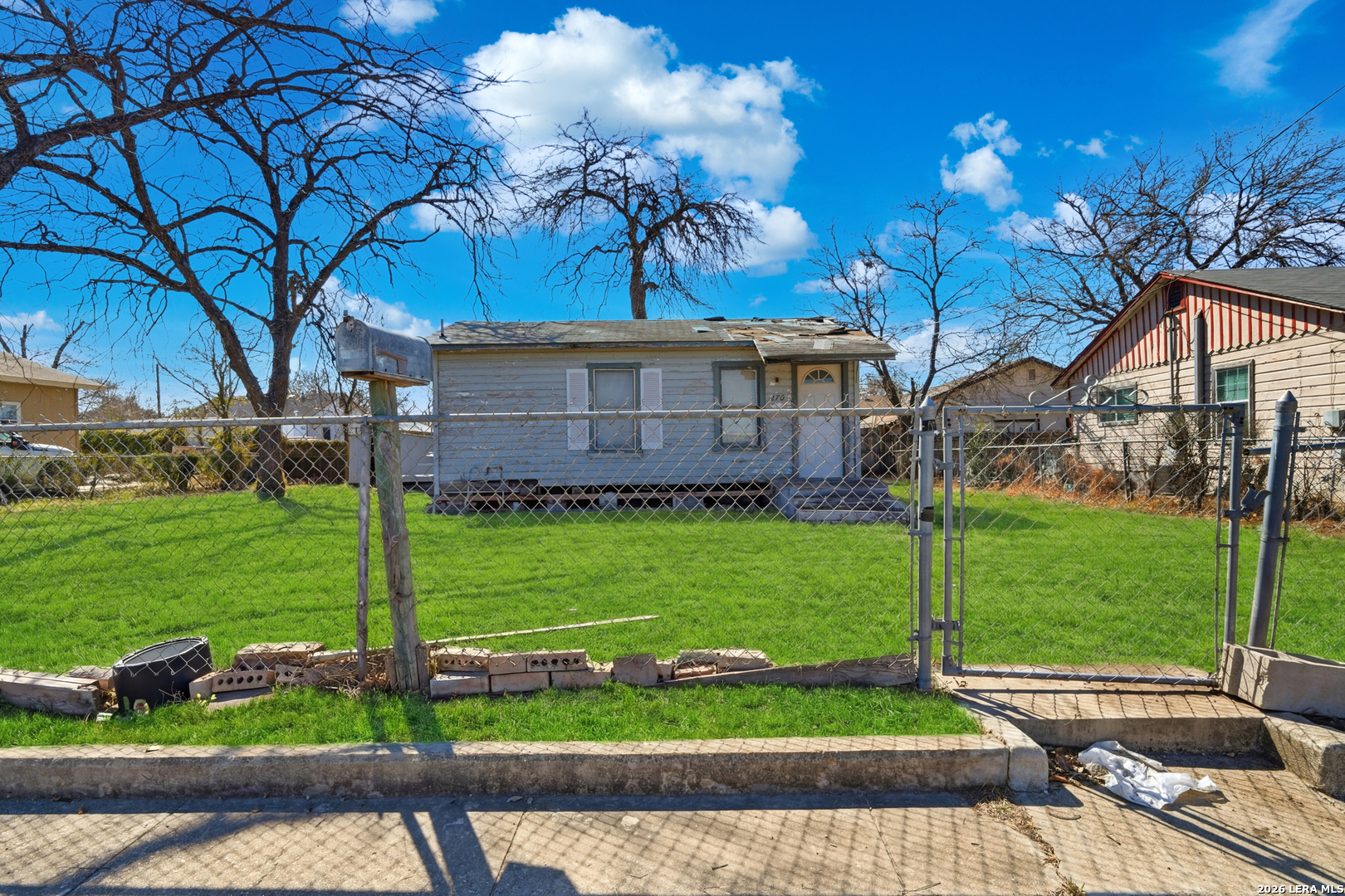 266 / 270 Prospect San Antonio TX 78211