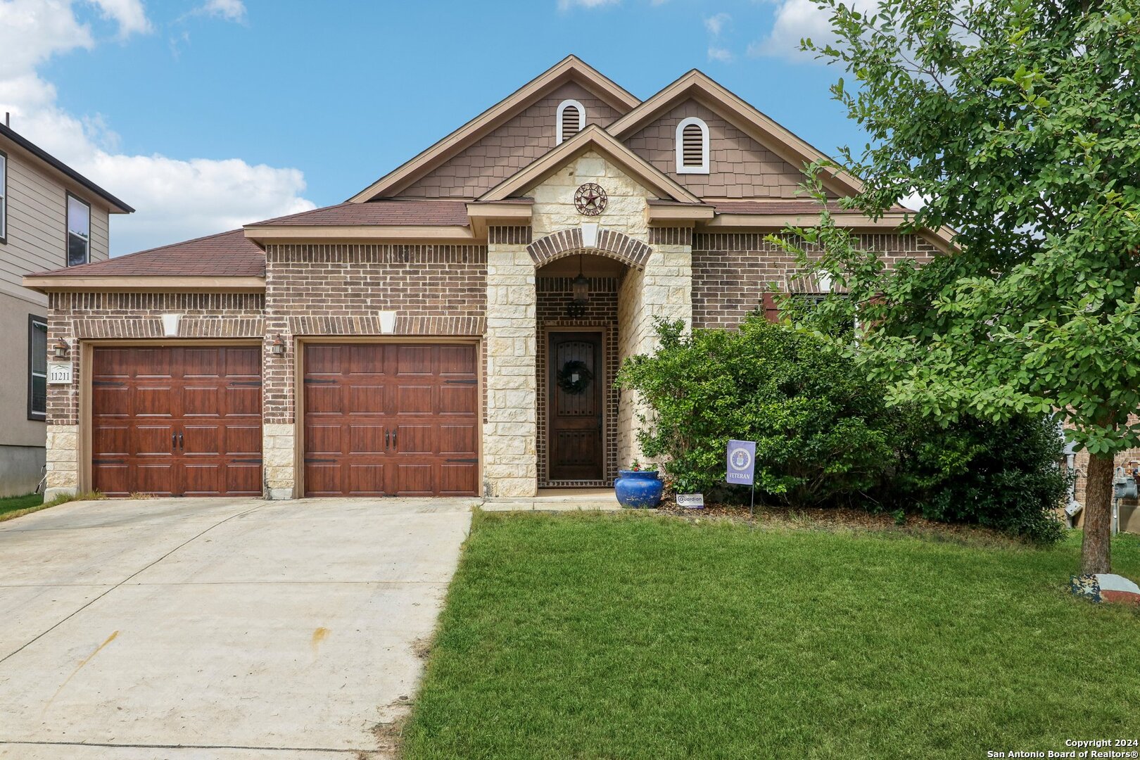 11211 Hill Top Loop Helotes TX 78023