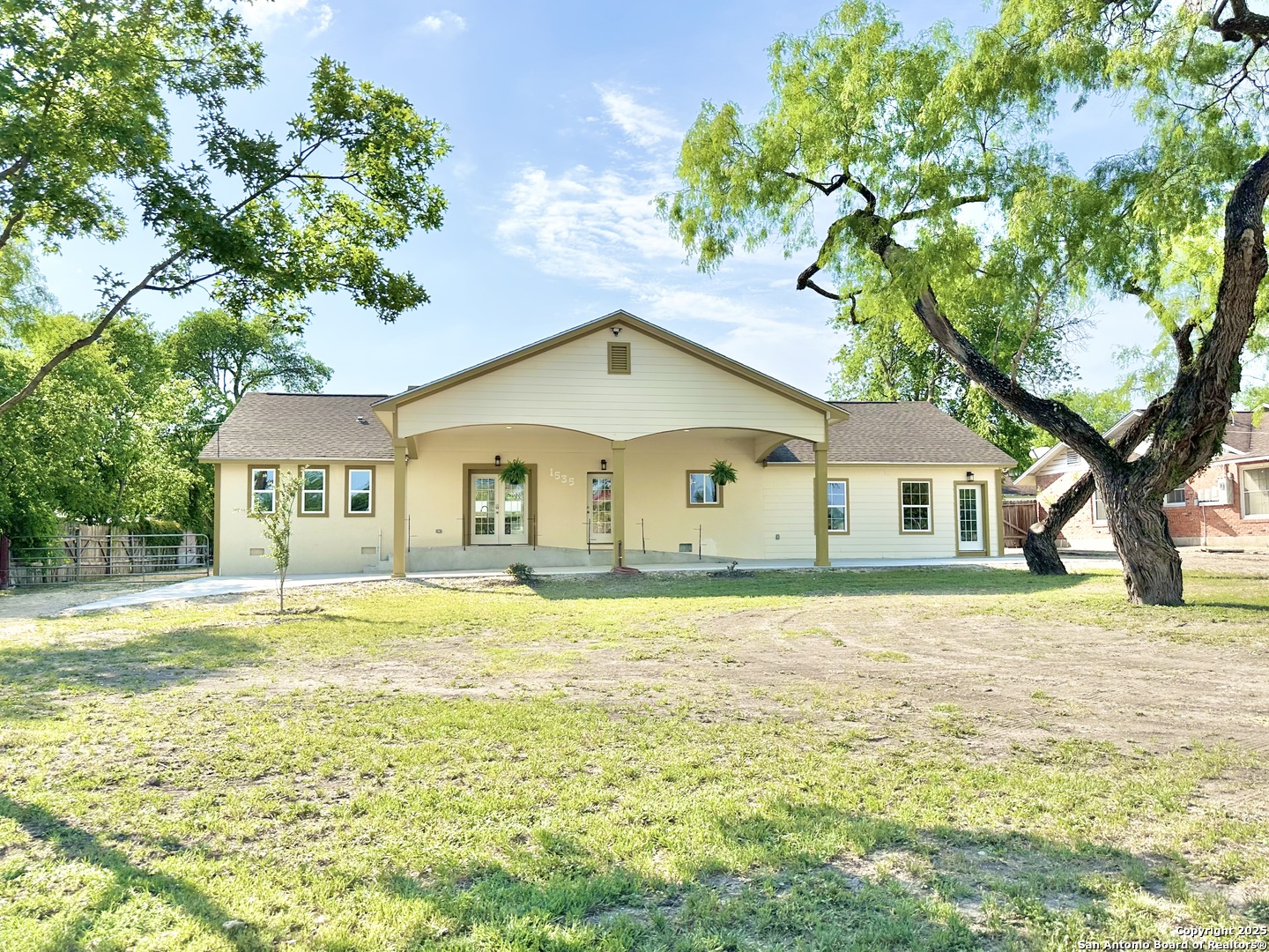 1535 Hillcrest Drive San Antonio TX 78228