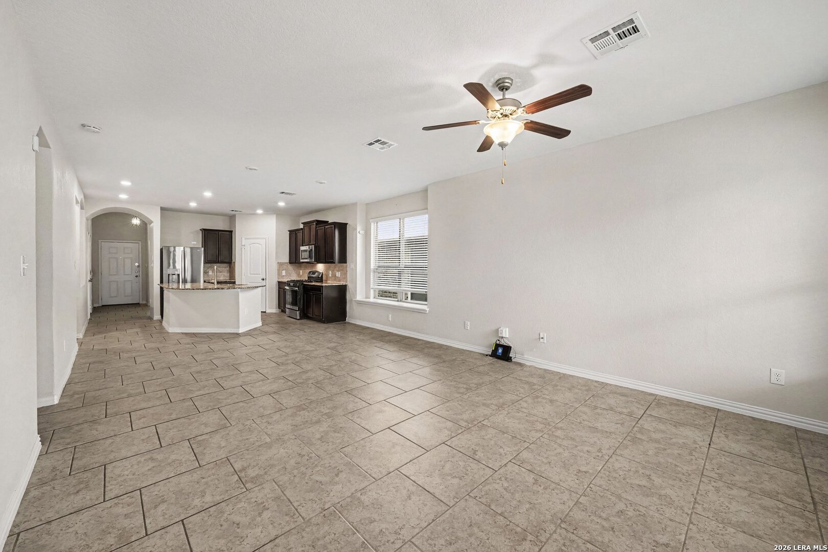 6043 Akin Song San Antonio TX 78261