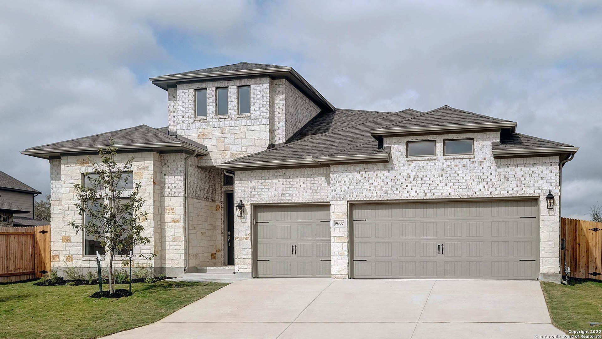 9607 War Party Trail San Antonio TX 78254