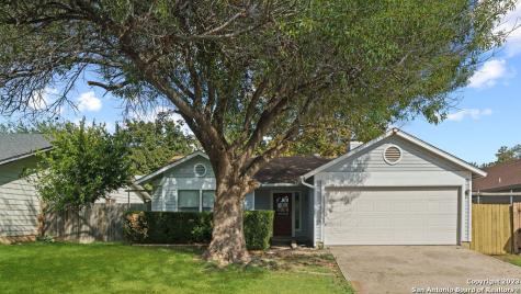 6106 Valley Cliff San Antonio TX 78250