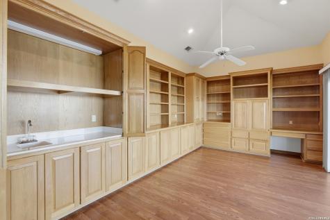 2886 Colleen Drive Canyon Lake TX 78133