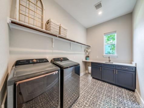 204 Ash Parkway La Vernia TX 78121