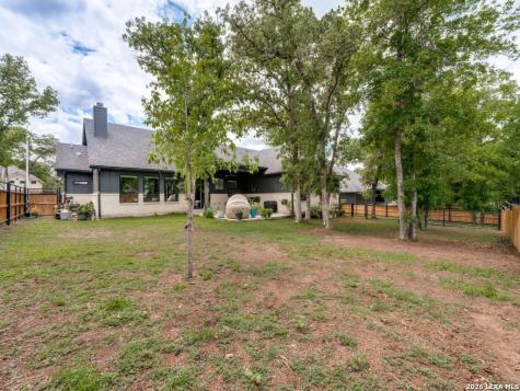 204 Ash Parkway La Vernia TX 78121