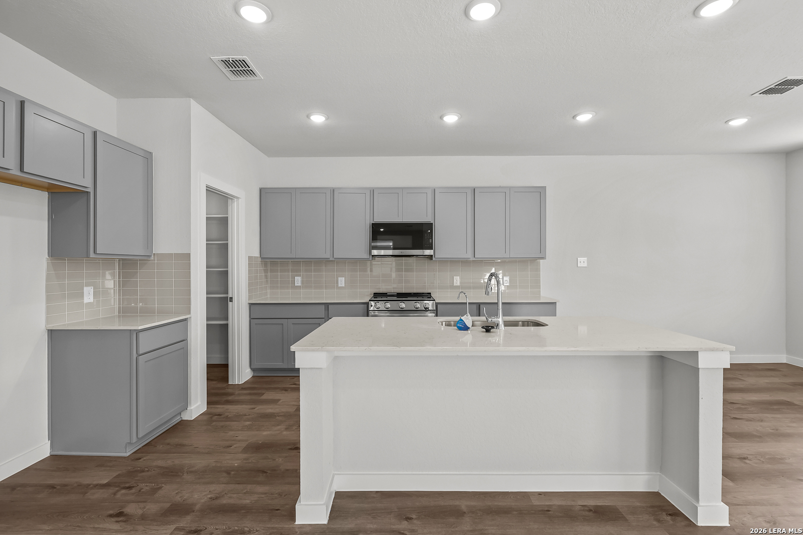 8908 Ocotillo Ridge San Antonio TX 78222