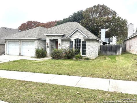 9407 Pine Arbor San Antonio TX 78254