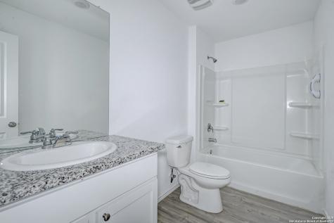 5918 San Geronimo Seguin TX 78155