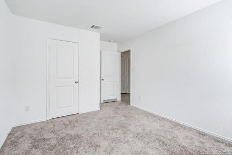 5918 San Geronimo Seguin TX 78155