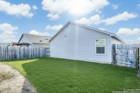 5918 San Geronimo Seguin TX 78155