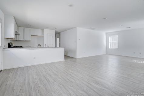 5918 San Geronimo Seguin TX 78155