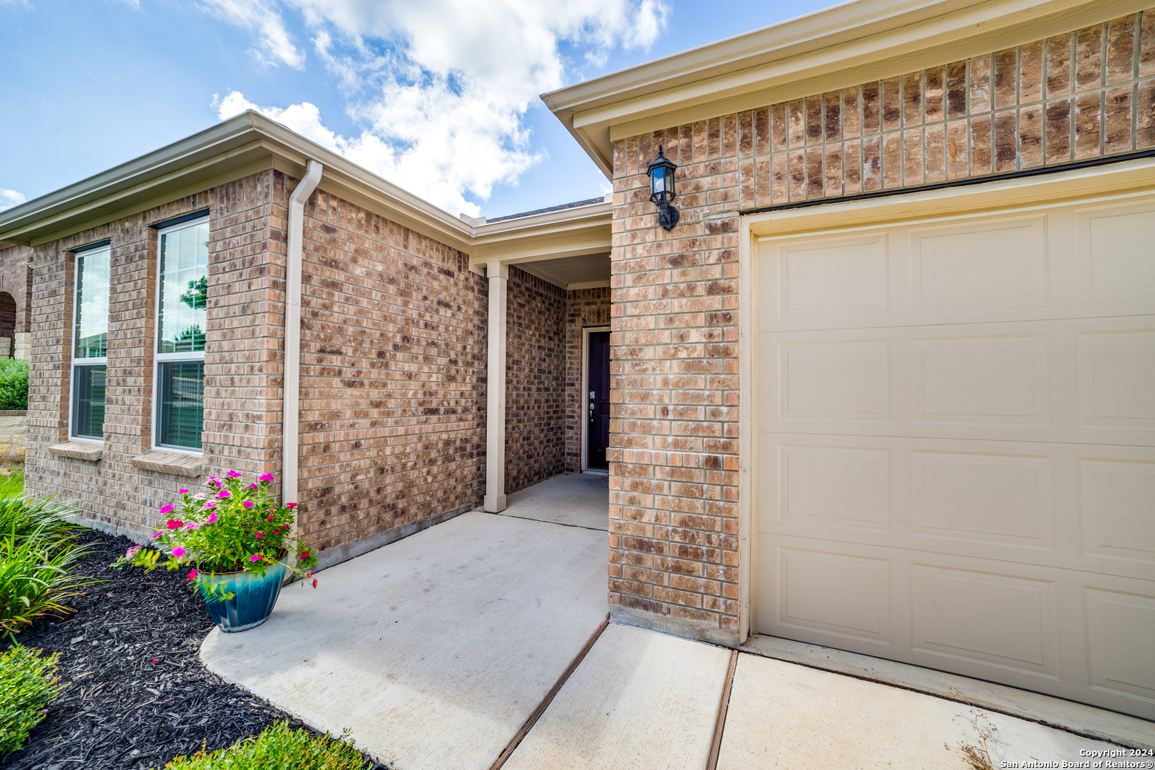 13118 Triple X Drive San Antonio TX 78253