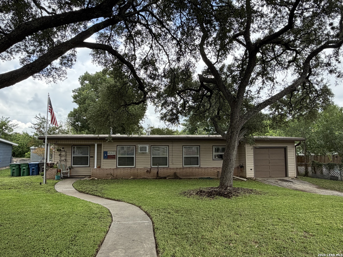 718 Kashmuir Place San Antonio TX 78223