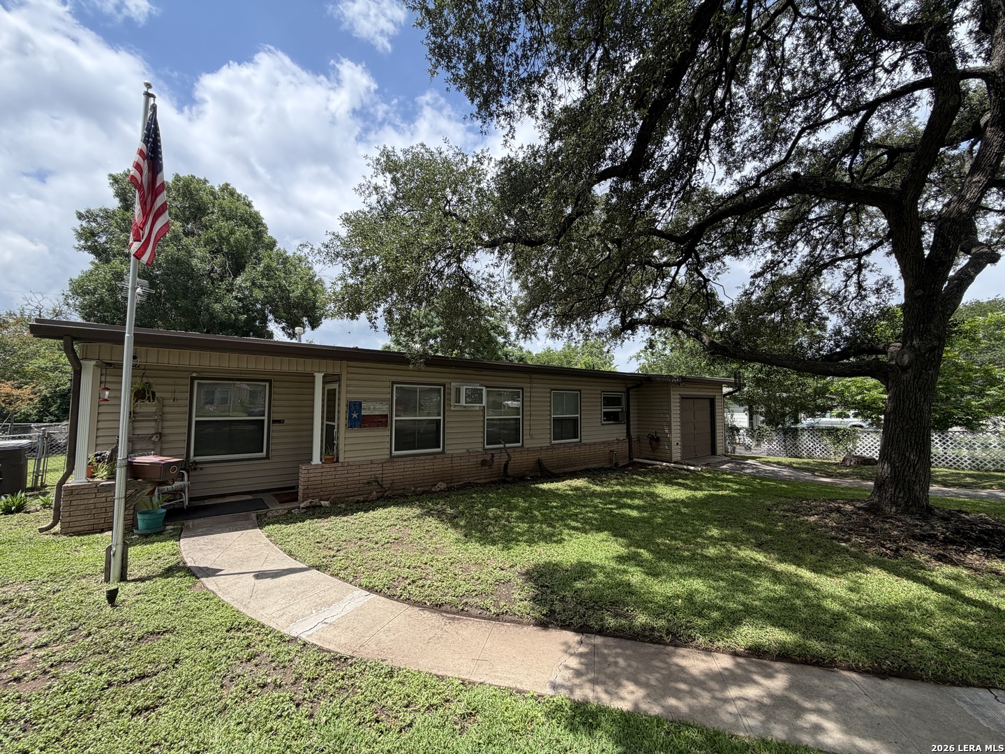 718 Kashmuir Place San Antonio TX 78223