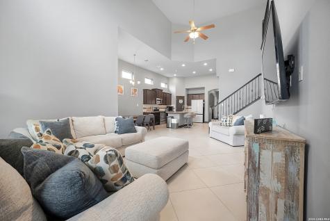 12102 Thomas Springs San Antonio TX 78254